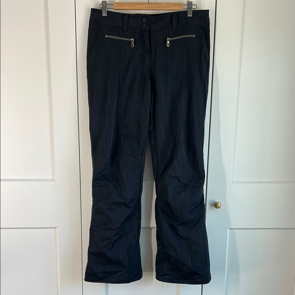 Obermeyer Black Ski Pants with Zipper Pockets | 6 - Picture 1 of 5